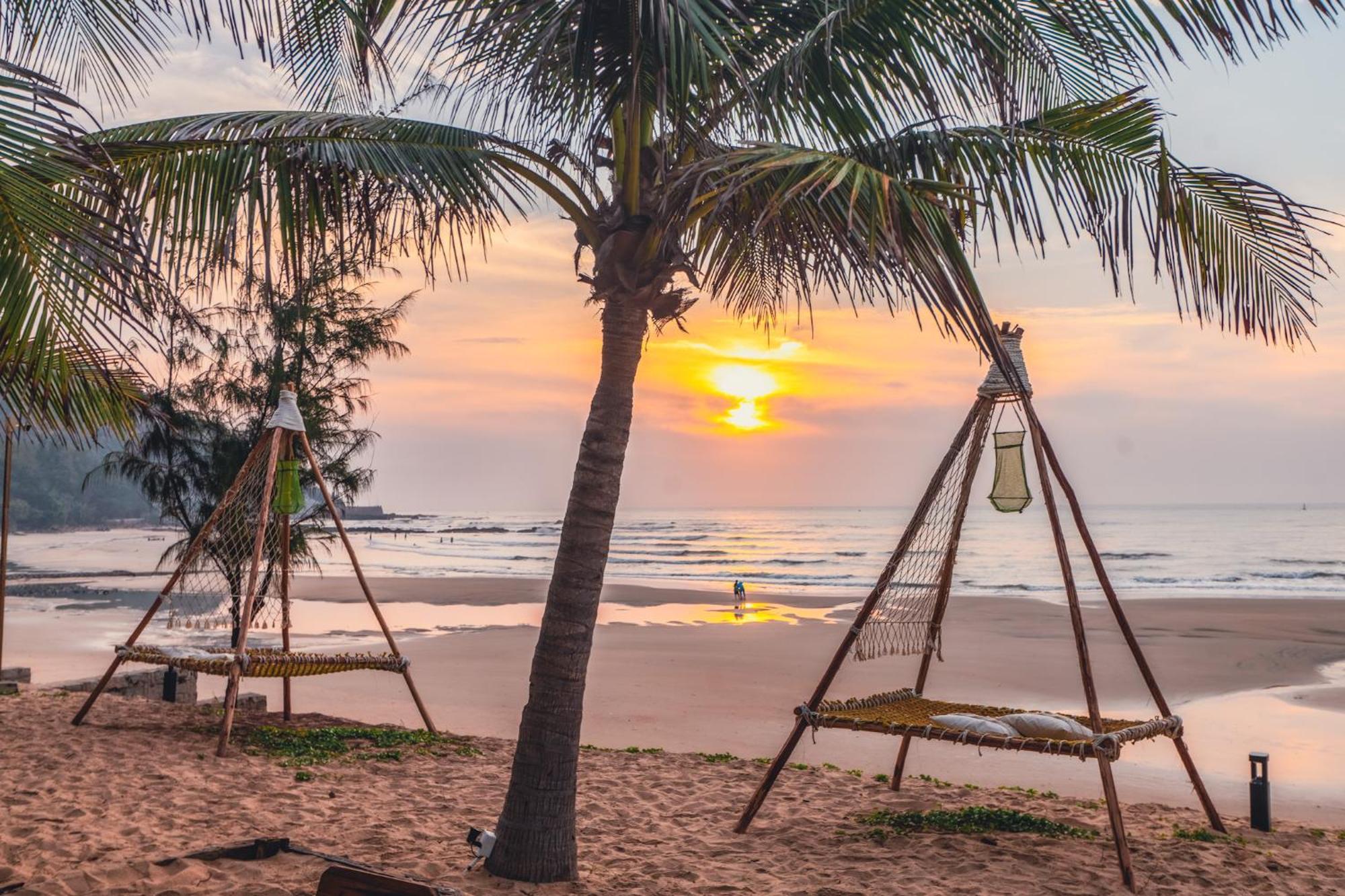 Long Hai Channel Beach Resort Exteriör bild