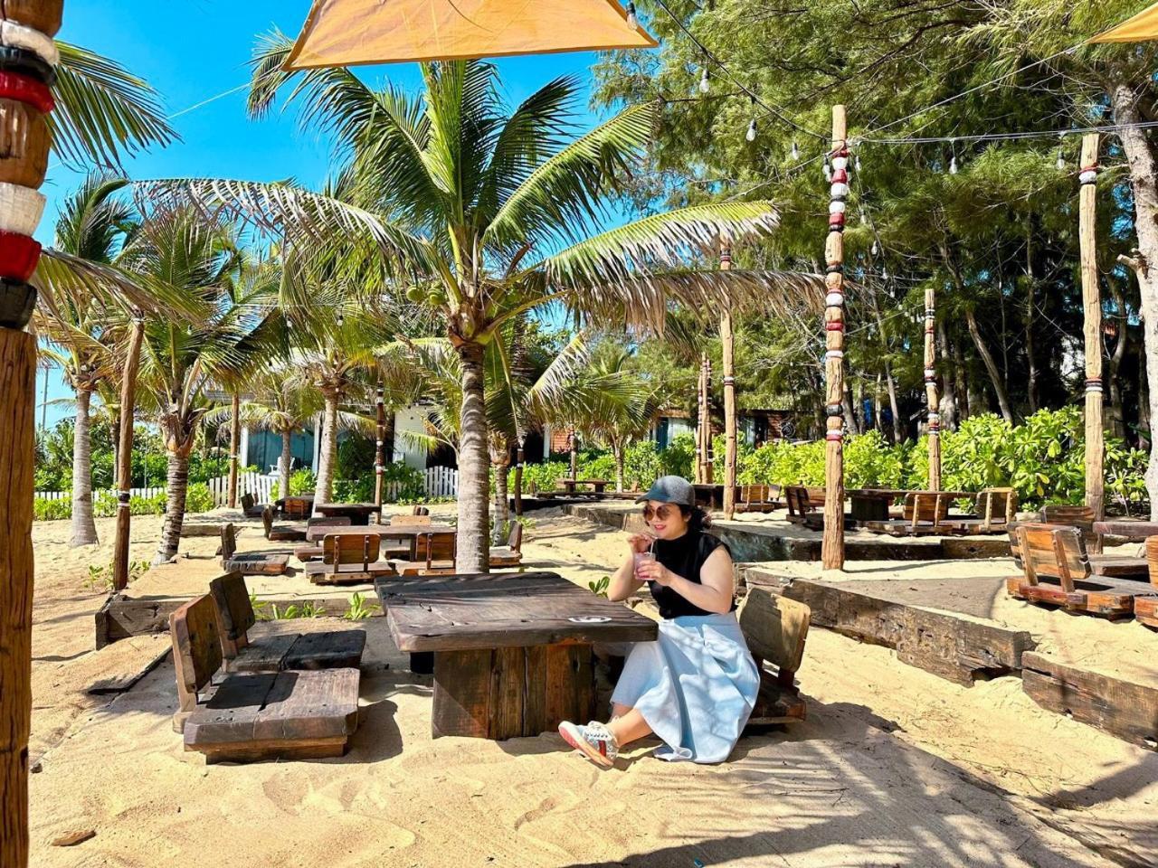 Long Hai Channel Beach Resort Exteriör bild